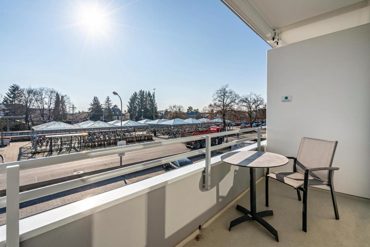 Appartamento Huber Living Basic 106 Germering Esterno foto